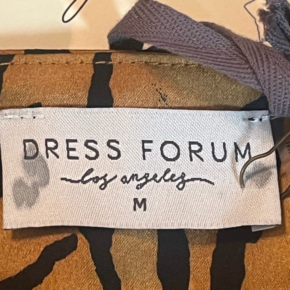 Dress Form Los Angeles Sz Medium Matriarch by R + D Party Animal Blouse - Picture 7 of 9